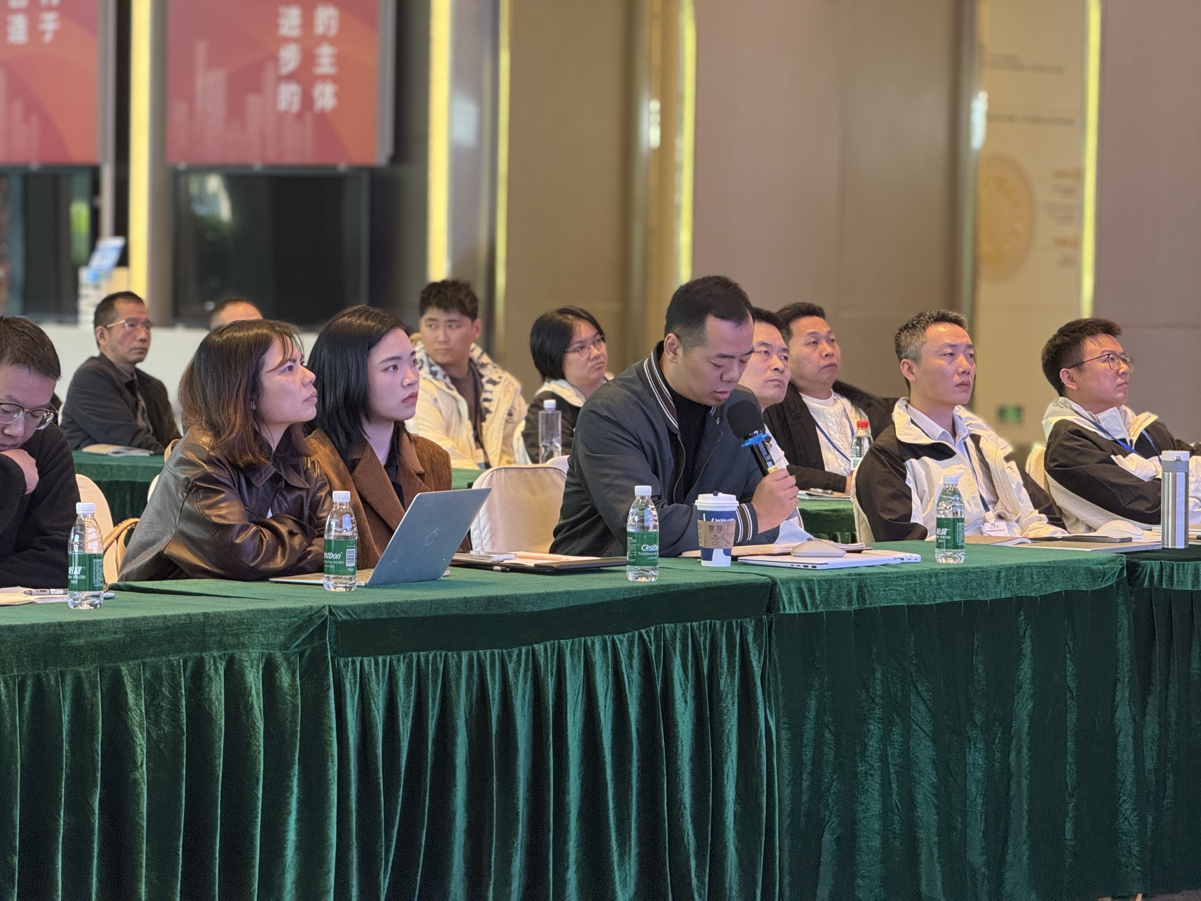 深化反思蓄力前行 凝心聚智共繪藍(lán)圖